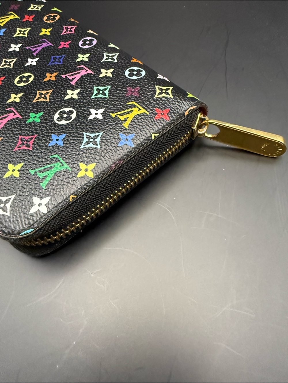 Rare LV x Murakami Hot Pink interior Zippy Organizer Excellent vibrant color